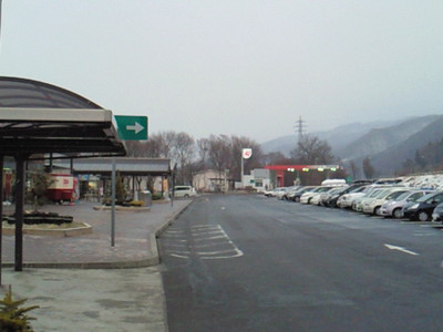 諏訪湖サービスエリアの駐車場